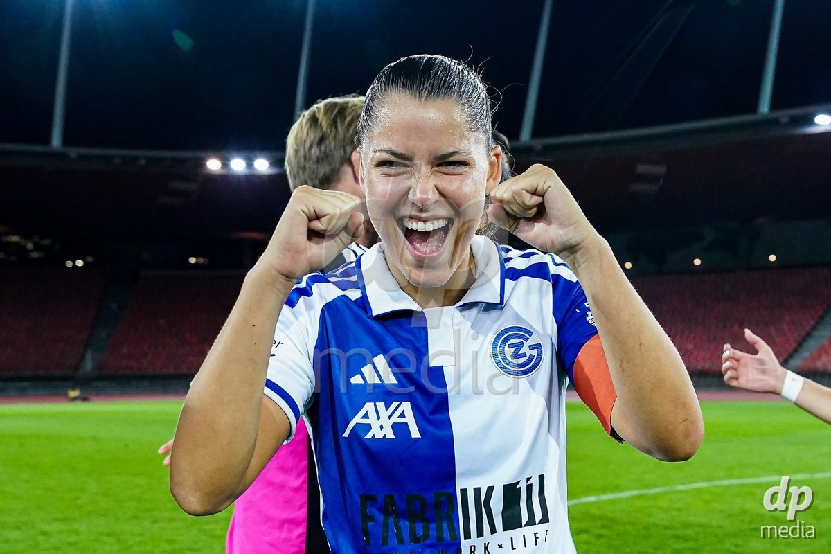 ZURICH, SWITZERLAND - OCTOBER 2: Luna Lemperiere of Grasshopper Club Zurich celebrates their victory during the AXA Women's Super League match between GC Frauenfussball and FC Zurich at Letzigrund on October 2, 2026 in Zurich, Switzerland.
