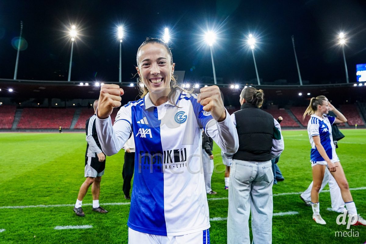 ZURICH, SWITZERLAND - OCTOBER 2: Marta Cazalla of Grasshopper Club Zurich celebrates the victory after the AXA Women's Super League match between GC Frauenfussball and FC Zurich at Letzigrund on October 2, 2026 in Zurich, Switzerland.