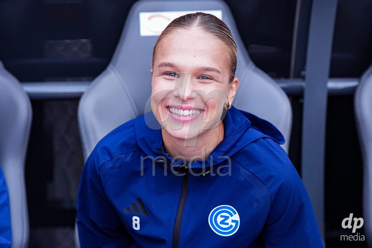 ZURICH, SWITZERLAND - OCTOBER 2: Ella Ljustina of Grasshopper Club Zurich arrive pitchside ahead of the AXA Women's Super League match between GC Frauenfussball and FC Zurich at Letzigrund on October 2, 2026 in Zurich, Switzerland.