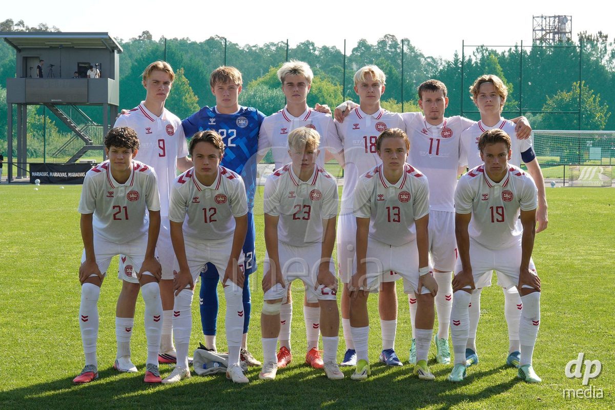 CANTAHEDE, PORTUGAL- OCTOBER 3: Denmark starting eleven posing for a team photo prior to the International Friendly match between Denmark U17 and Saudi Arabia U17 at Complexo Desportivo de Cantanhede on October 3, 2026 in Cantanhede, Portugal.