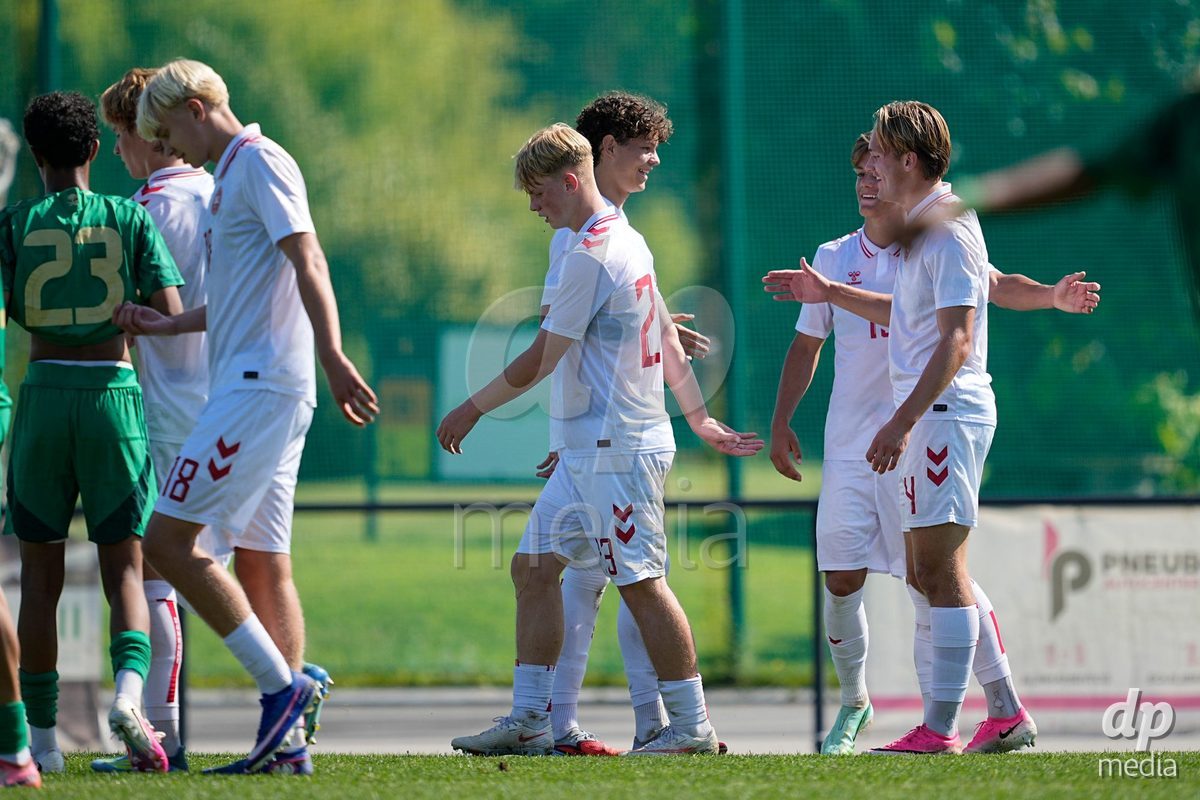 CANTAHEDE, PORTUGAL- OCTOBER 3: Denmark players celebrates a goal during the International Friendly match between Denmark U17 and Saudi Arabia U17 at Complexo Desportivo de Cantanhede on October 3, 2026 in Cantanhede, Portugal.