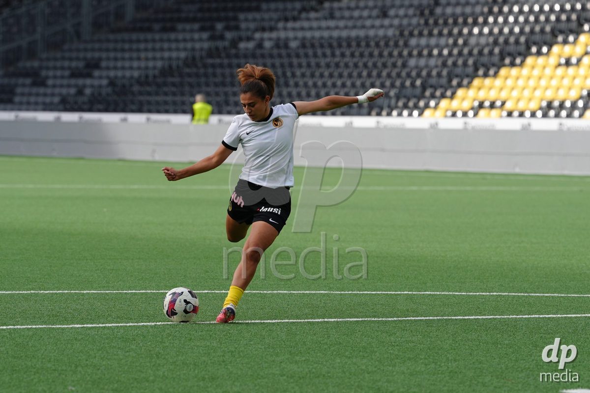 BERN, SWITZERLAND - OCTOBER 3: Stephanie Waeber (10 YB Frauen) during warmup before the AXA Women's Super League match between BSC YB Frauen and FC Luzern at Wankdorf Stadion on October 3, 2026 in Bern, Switzerland.