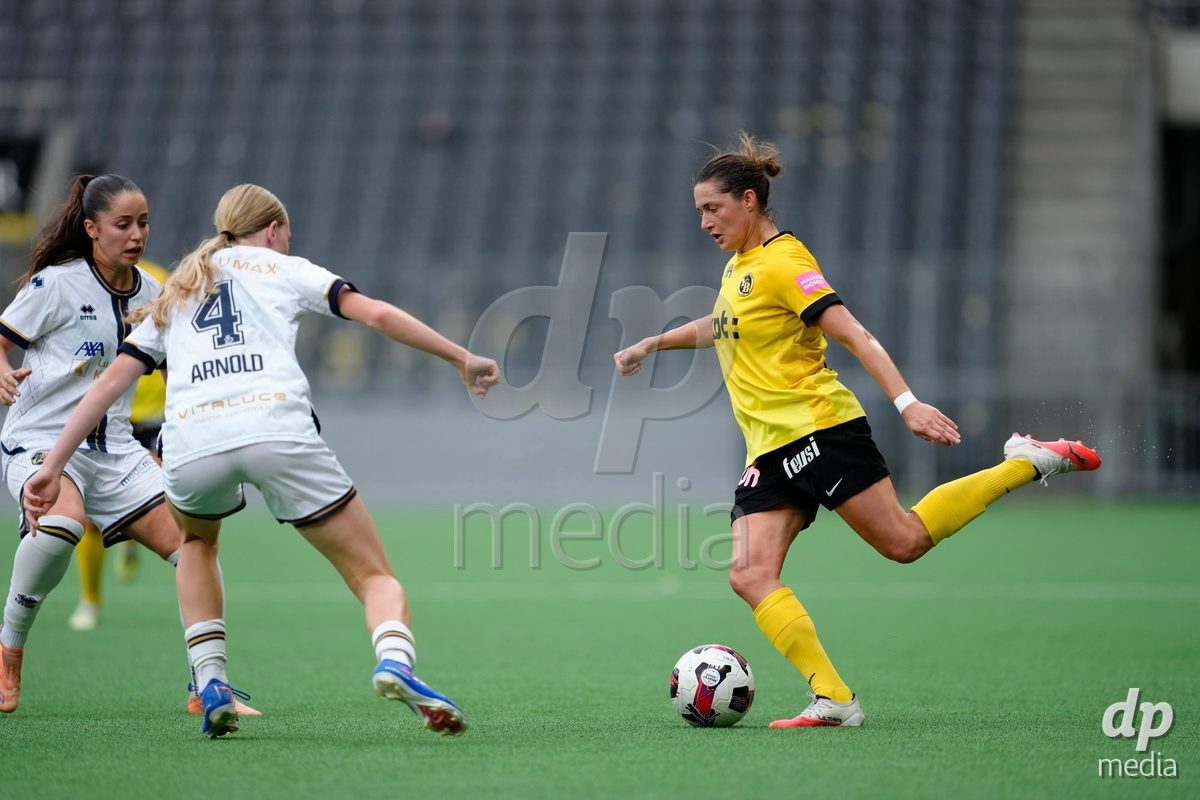 BERN, SWITZERLAND - OCTOBER 3: Wibke Meister (18 YB Frauen) against Melissa Rondalli (21 FCL) and Mara Arnold (4 FCL) during the AXA Women's Super League match between BSC YB Frauen and FC Luzern at Wankdorf Stadion on October 3, 2026 in Bern, Switzerland.
