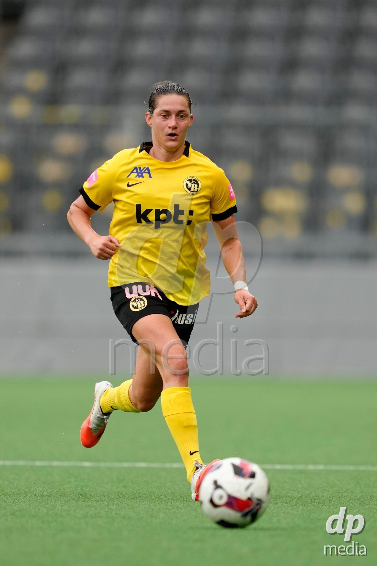 BERN, SWITZERLAND - OCTOBER 3: Wibke Meister (18 YB Frauen) during the AXA Women's Super League match between BSC YB Frauen and FC Luzern at Wankdorf Stadion on October 3, 2026 in Bern, Switzerland.