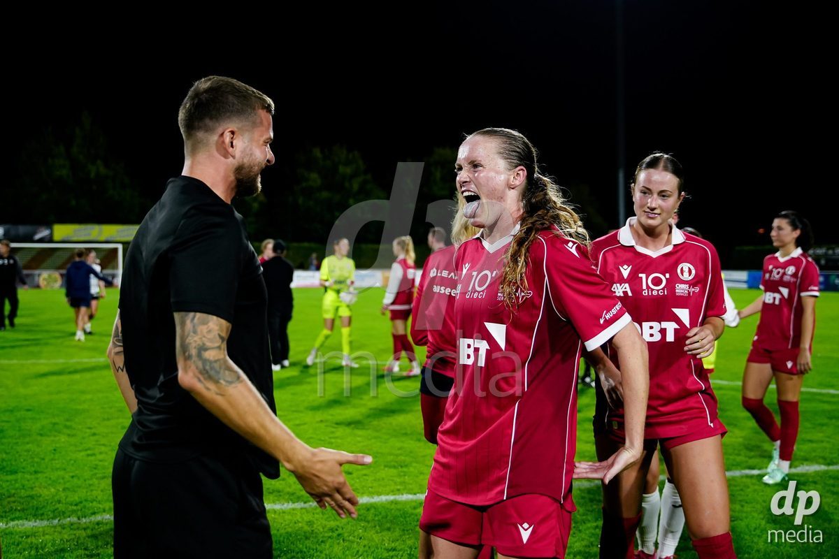 RAPPERSWIL, SWITZERLAND - OCTOBER 3: Players of FC Rapperswil-Jona celebrating after winning the AXA Women's Super League match between FC Rapperswil-Jona and FC Aarau Frauen at Grunfeld on October 3, 2026 in Rapperswil, Switzerland.