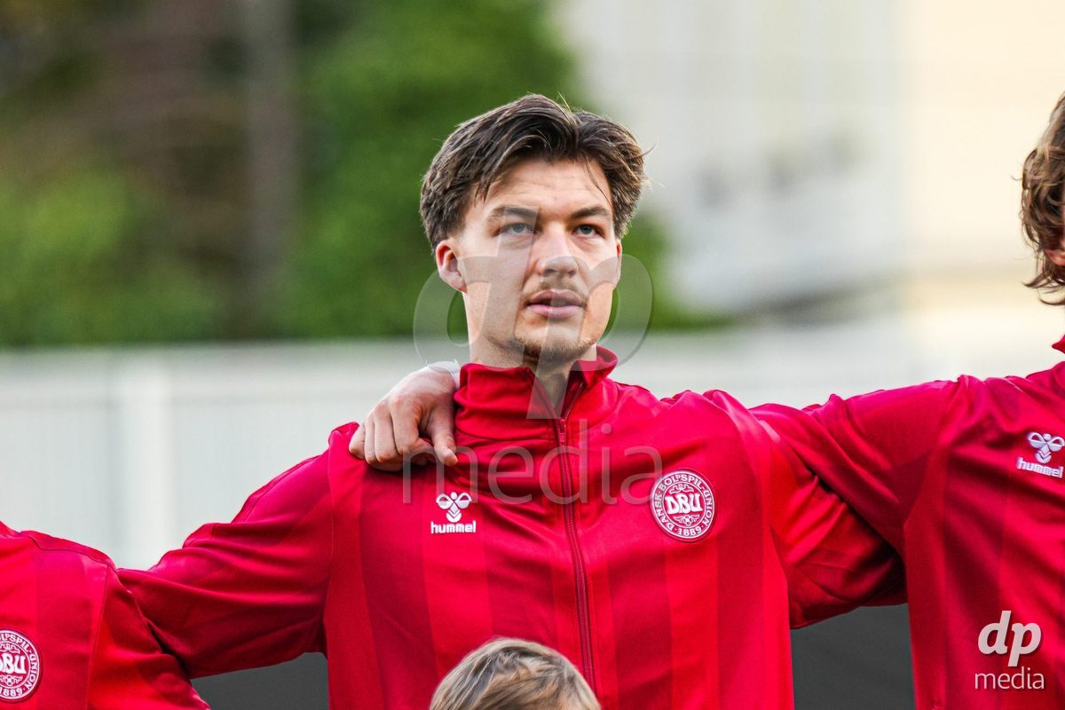 VIENNA, AUSTRIA - OCTOBER 2: Villads Schmidt Nielsen (Dänemark U21, 15) during the UEFA European Qualifiers match between Austria U21 and Denmark U21 at Wiener Sport-Club Stadion on October 2, 2026 in Vienna, Austria.