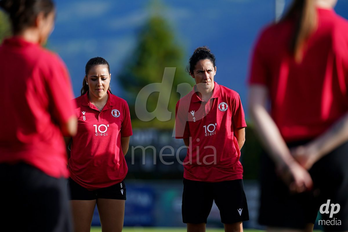 RAPPERSWIL, SWITZERLAND - OCTOBER 3: Nuria Maria Ferrer Dolz of FC Rapperswil-Jona (R) and Laura Kott Luzon of FC Rapperswil-Jona (L) prior to the AXA Women's Super League match between FC Rapperswil-Jona and FC Aarau Frauen at Grunfeld on October 3, 2026 in Rapperswil, Switzerland.