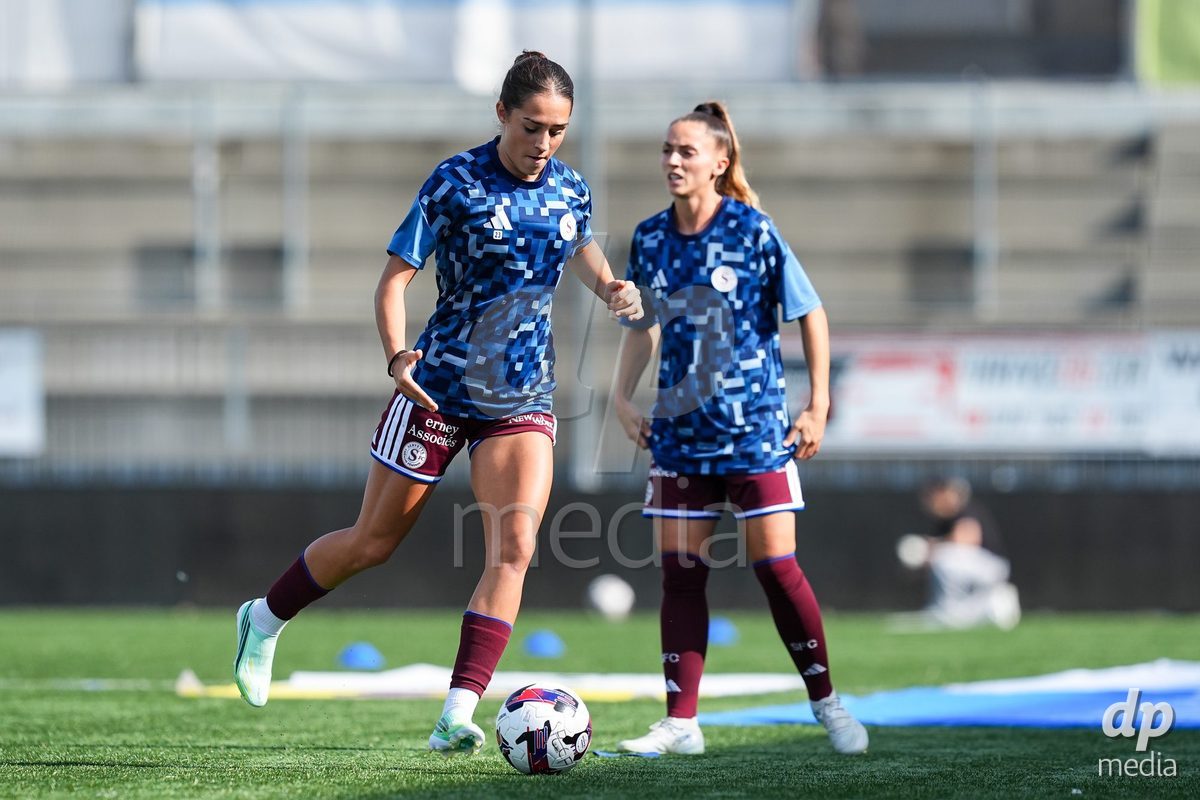 WIL, SWITZERLAND - OCTOBER 4: Amina Muratovic of Servette FC Chenois Feminin during warm up prior to the AXA Women's Super League match between FC St. Gallen 1879 and Servette FC Chenois Feminin at Lidl Sportpark on October 4, 2026 in Wil, Switzerland.