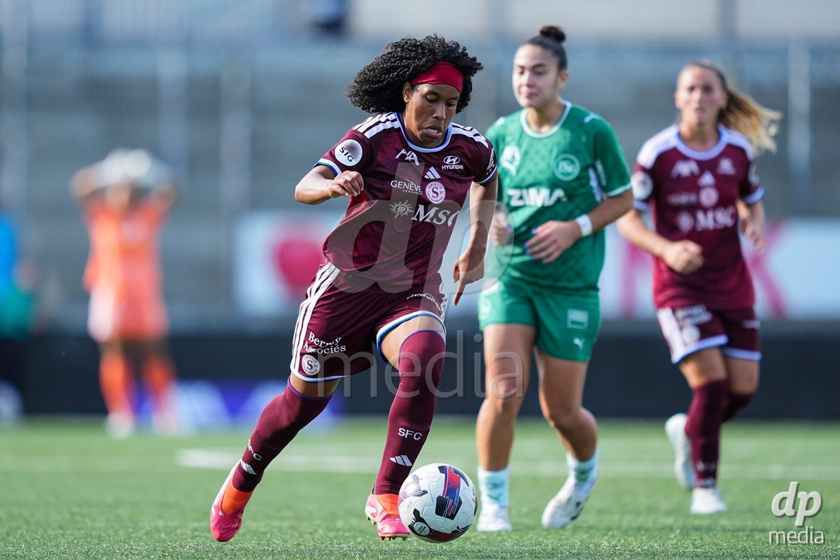WIL, SWITZERLAND - OCTOBER 4: Mickaella Cardia of Servette FC Chenois Feminin controls the ball during the AXA Women's Super League match between FC St. Gallen 1879 and Servette FC Chenois Feminin at Lidl Sportpark on October 4, 2026 in Wil, Switzerland.
