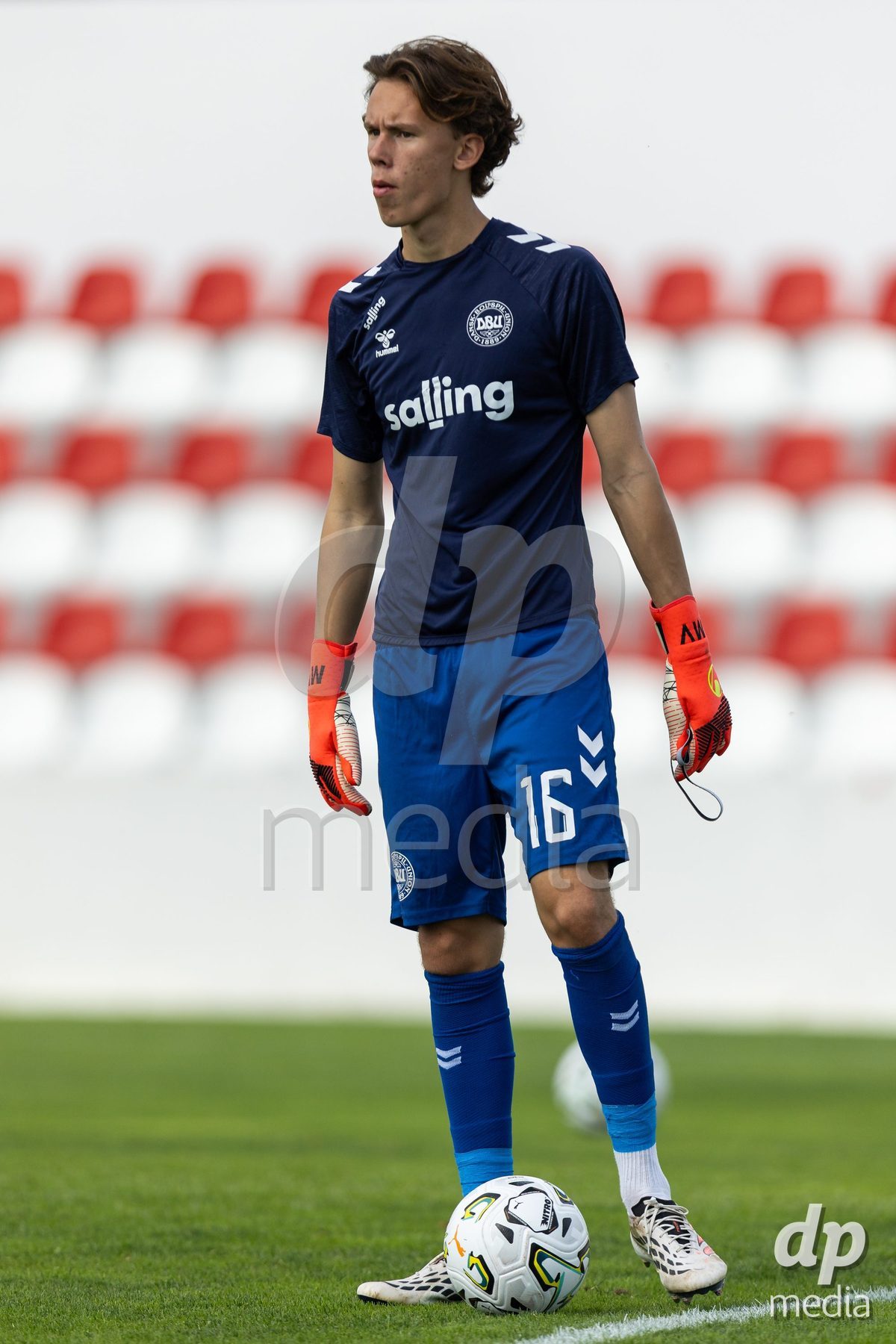 SANTAREM, PORTUGAL - OCTOBER 3: Max Horn during warming before the International Friendly match between Denmark U16 and Turkiye U16 at Campo Cha das Padeiras on October 3, 2026 in Santarem, Portugal.