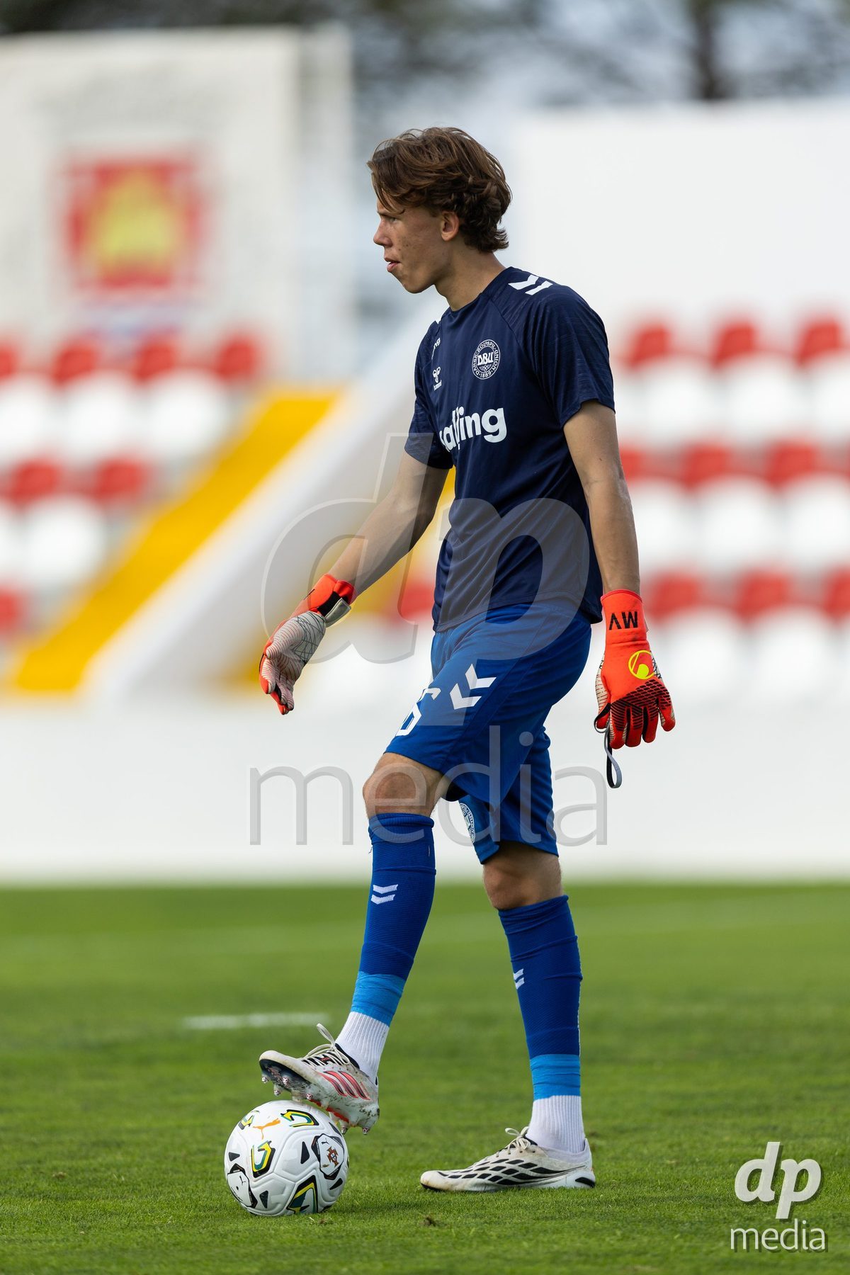 SANTAREM, PORTUGAL - OCTOBER 3: Max Horn during warming before the International Friendly match between Denmark U16 and Turkiye U16 at Campo Cha das Padeiras on October 3, 2026 in Santarem, Portugal.
