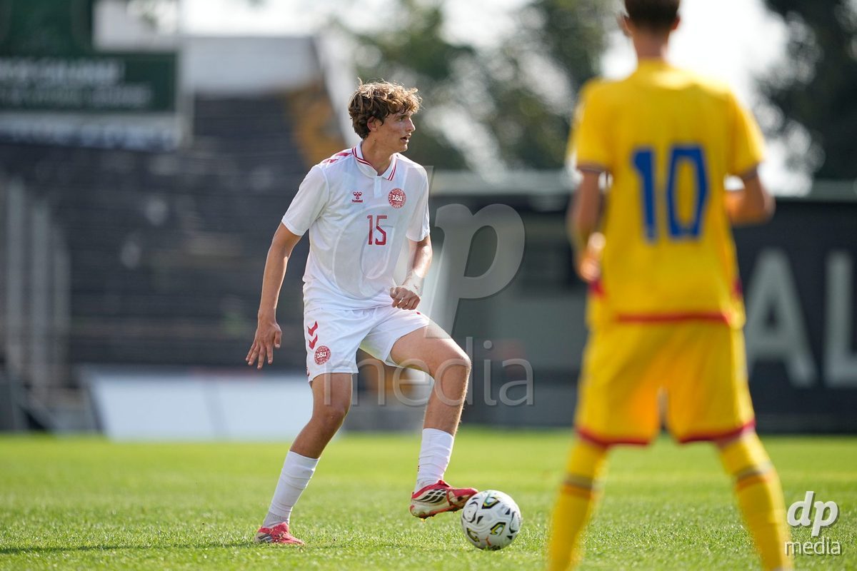 CALDAS DA RAINHA, PORTUGAL - OCTOBER 6: Mathias Thyssen of Denmark during the International Friendly match between Romania U16 and Denmark U16 at Campo da Mata on October 6, 2026 in Caldas da Rainha, Portugal.