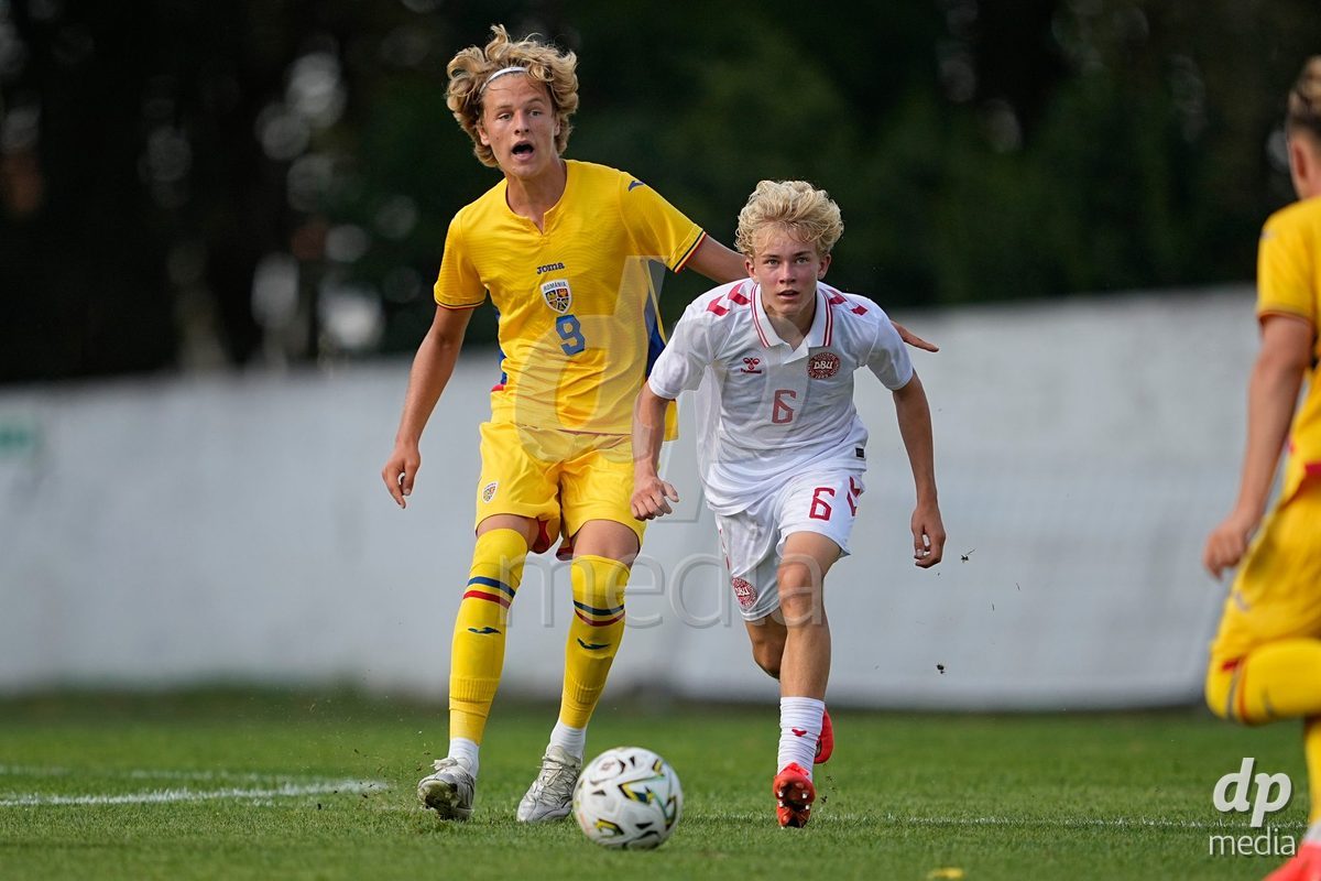 CALDAS DA RAINHA, PORTUGAL - OCTOBER 6: Sofus Bruun of Denmark during the International Friendly match between Romania U16 and Denmark U16 at Campo da Mata on October 6, 2026 in Caldas da Rainha, Portugal.
