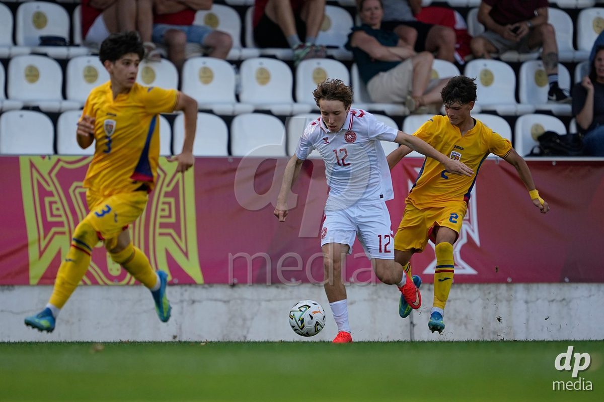 CALDAS DA RAINHA, PORTUGAL - OCTOBER 6: August Termansen of Denmark during the International Friendly match between Romania U16 and Denmark U16 at Campo da Mata on October 6, 2026 in Caldas da Rainha, Portugal.