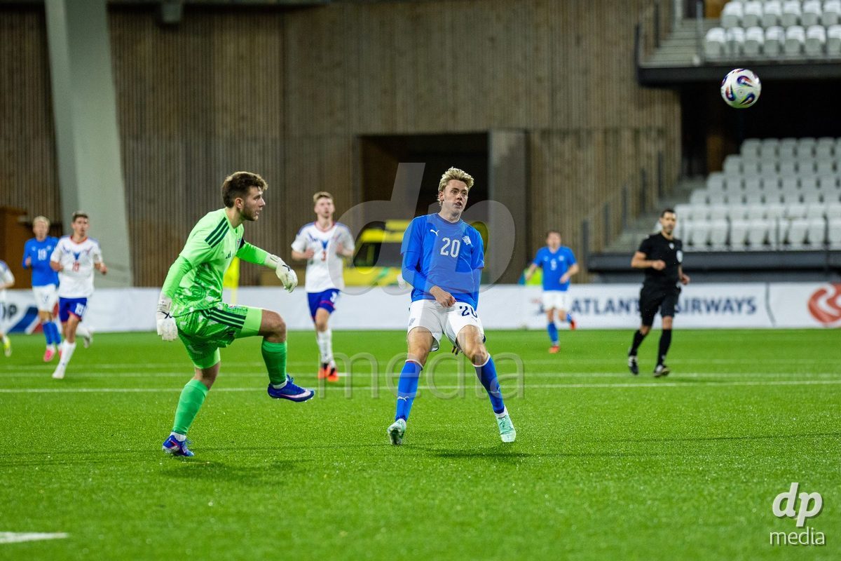 TORSHAVN, FAROE ISLANDS - OCTOBER 6: Viktor Bjarki Daðason of Iceland during the UEFA European Qualifiers match between Faroe Islands U21 and Iceland U21 at Torsvollur on October 6, 2026 in Torshavn, Faroe Islands.