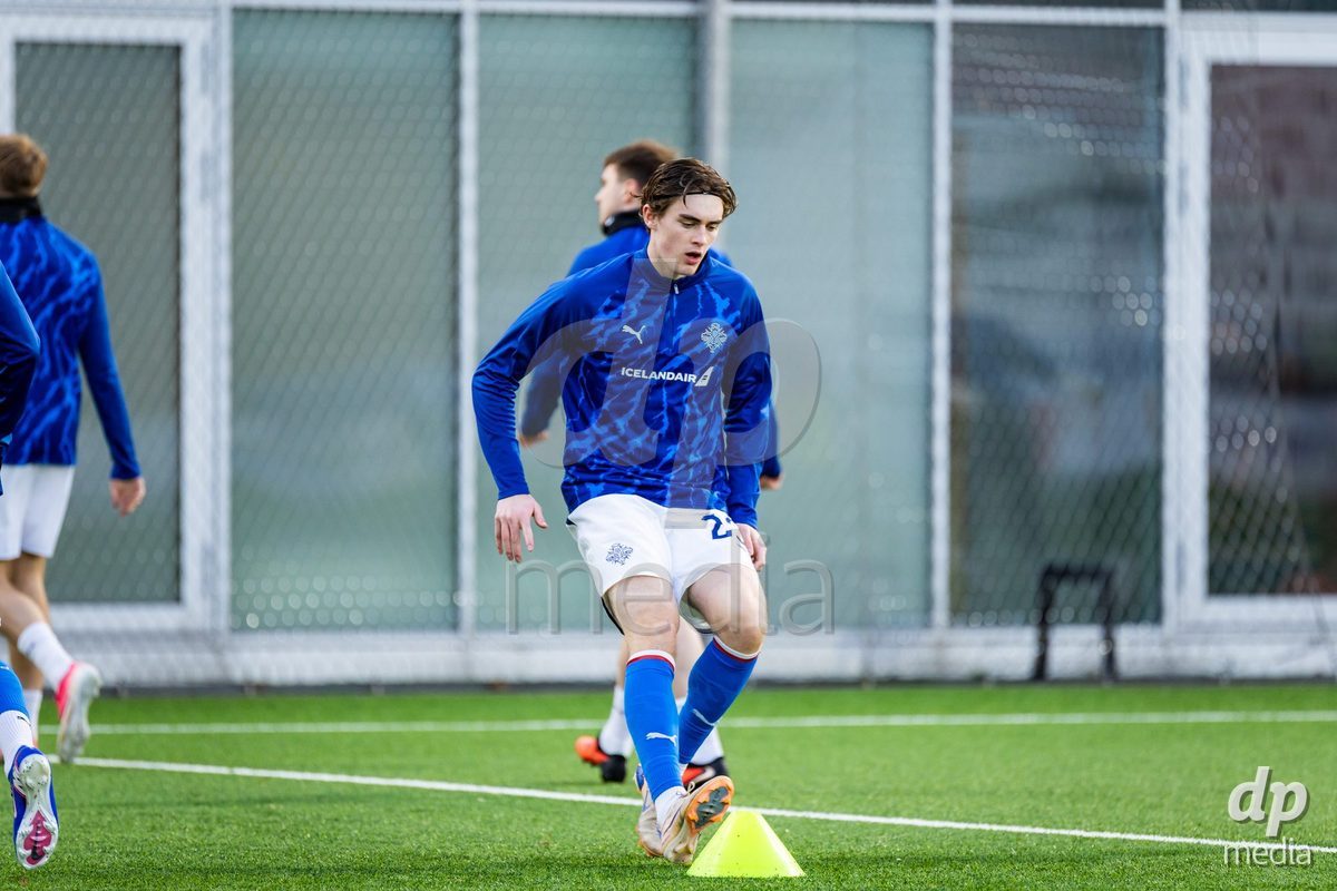 TORSHAVN, FAROE ISLANDS - OCTOBER 6: Warm up during the UEFA European Qualifiers match between Faroe Islands U21 and Iceland U21 at Torsvollur on October 6, 2026 in Torshavn, Faroe Islands.