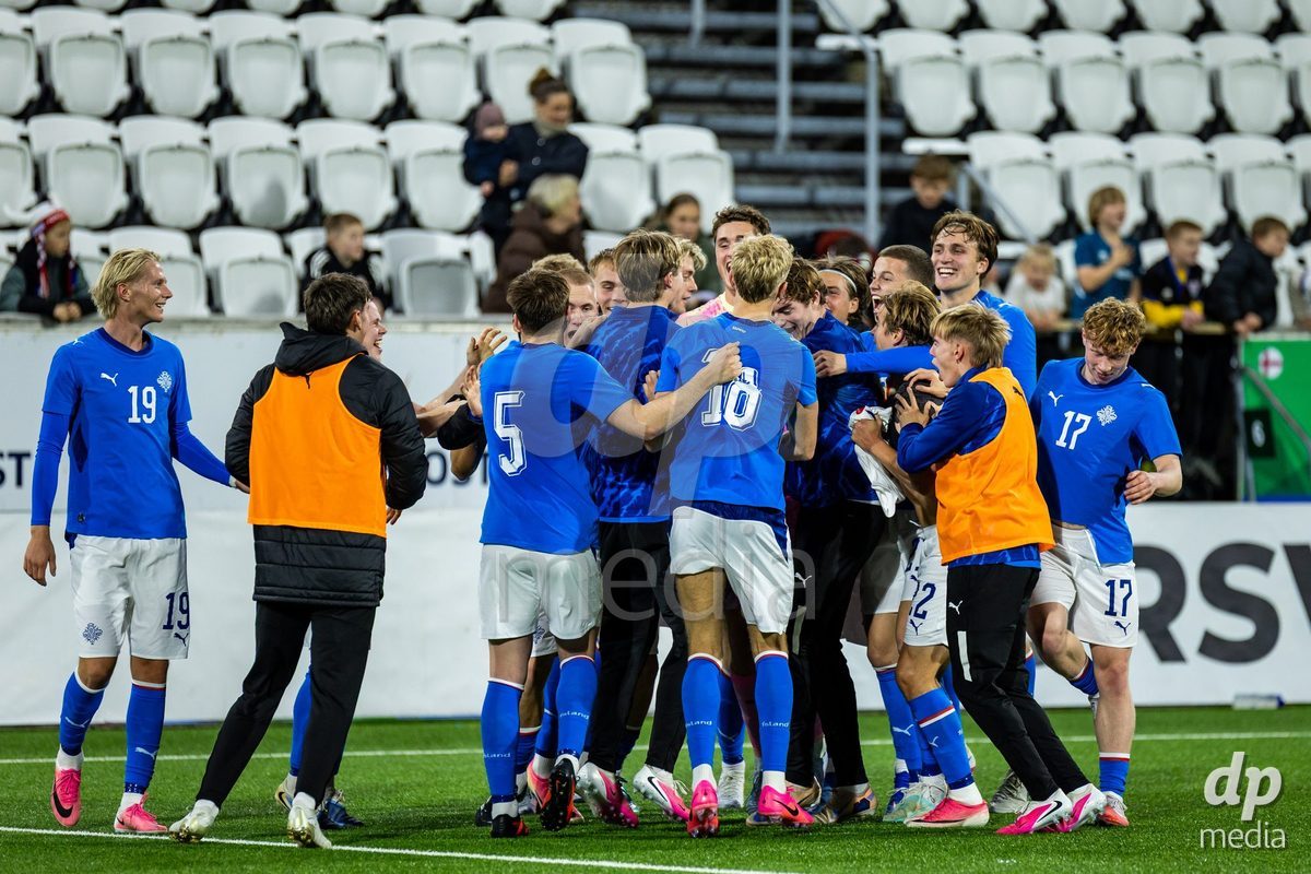 TORSHAVN, FAROE ISLANDS - OCTOBER 6: players of Iceland during the UEFA European Qualifiers match between Faroe Islands U21 and Iceland U21 at Torsvollur on October 6, 2026 in Torshavn, Faroe Islands.