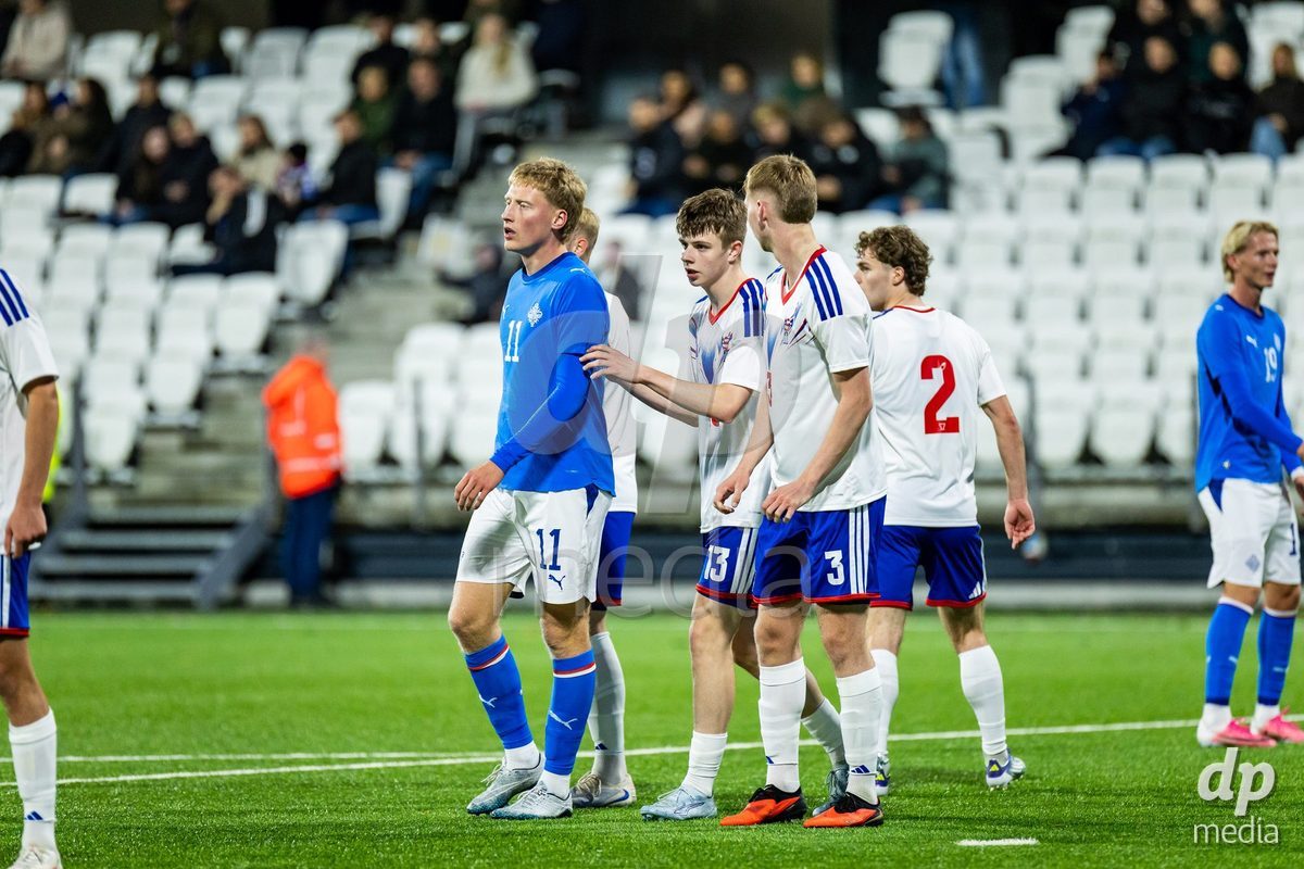TORSHAVN, FAROE ISLANDS - OCTOBER 6: Hilmir Rafn Mikaelsson of Iceland during the UEFA European Qualifiers match between Faroe Islands U21 and Iceland U21 at Torsvollur on October 6, 2026 in Torshavn, Faroe Islands.