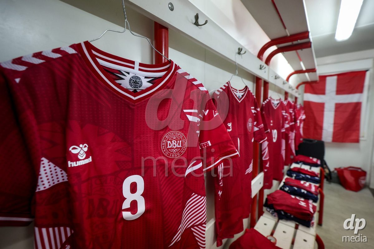 KAKANJ, BOSNIA AND HERZEGOVINA - OCTOBER 7: UEFA Womens European Under-19 Qualifier match between England and Denmark at Mladost Stadium on October 7, 2026 in Kakanj, Bosnia and Herzegovina.