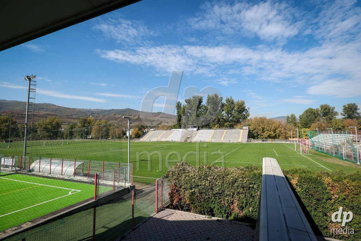 KAKANJ, BOSNIA AND HERZEGOVINA - OCTOBER 7: UEFA Womens European Under-19 Qualifier match between England and Denmark at Mladost Stadium on October 7, 2026 in Kakanj, Bosnia and Herzegovina.