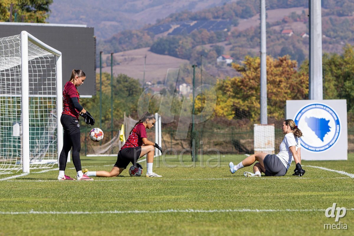 ZENICA, BOSNIA AND HERZEGOVINA - OCTOBER 7: Yara Zwyssig and Leyla Laubscher of Switzerland during the UEFA Womens European Under-19 Qualifier match between Switzerland and Bosnia and Herzegovina at FF BH Football Training Centre on October 7, 2026 in Zenica, Bosnia and Herzegovina.