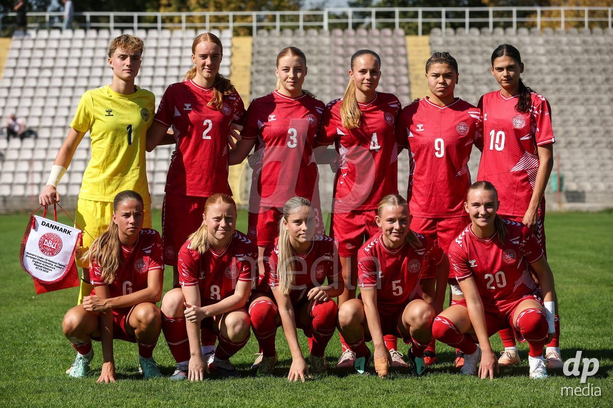 KAKANJ, BOSNIA AND HERZEGOVINA - OCTOBER 7: Team of Denmark Isabella Damm, Josephine Behrmann Lamp, Andrea Jeppesen, Alberte Mott, Asta Kynde, Nellie Mulvad Gejel, Sarah Lindorff Vinther, Astrid Engsig-Karup, Thea Petersen and Nikoline Nielsen during the UEFA Womens European Under-19 Qualifier match between England and Denmark at Mladost Stadium on October 7, 2026 in Kakanj, Bosnia and Herzegovina.