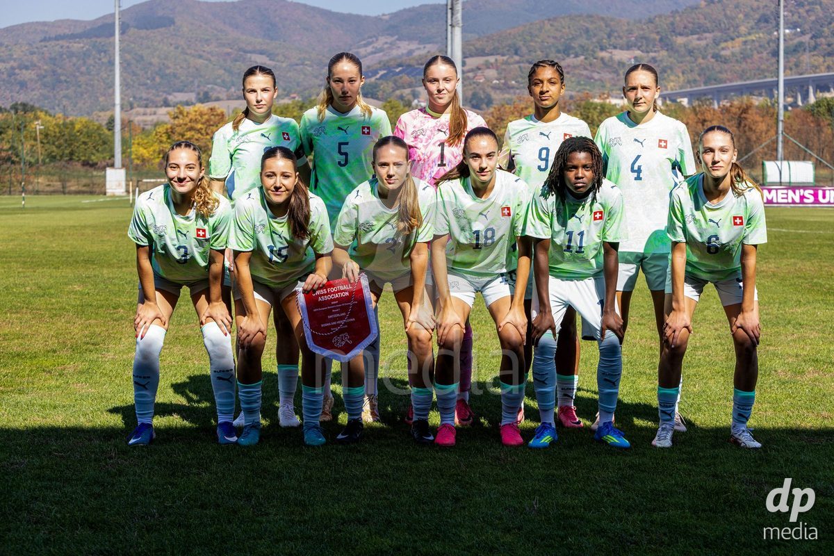 ZENICA, BOSNIA AND HERZEGOVINA - OCTOBER 7: Team of Switzerland Emilia Brunner, Giulia Looser, Laura Kott Luzon, Johanna Thüer, Liel Rickenbach, Yara Zwyssig, Olivia Edelmann, Tiffany Vonnez, Garance Nein, Joelle Messerli and Joya Kamber during the UEFA Womens European Under-19 Qualifier match between Switzerland and Bosnia and Herzegovina at FF BH Football Training Centre on October 7, 2026 in Zenica, Bosnia and Herzegovina.