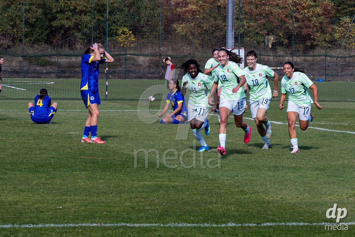 ZENICA, BOSNIA AND HERZEGOVINA - OCTOBER 7: Garance Nein, Olivia Edelmann and Lynn Leutwyler of Switzerland during the UEFA Womens European Under-19 Qualifier match between Switzerland and Bosnia and Herzegovina at FF BH Football Training Centre on October 7, 2026 in Zenica, Bosnia and Herzegovina.