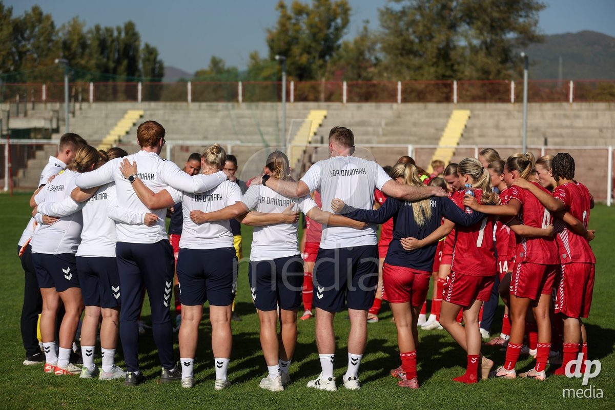 KAKANJ, BOSNIA AND HERZEGOVINA - OCTOBER 7: Team of Denmark during the UEFA Womens European Under-19 Qualifier match between England and Denmark at Mladost Stadium on October 7, 2026 in Kakanj, Bosnia and Herzegovina.