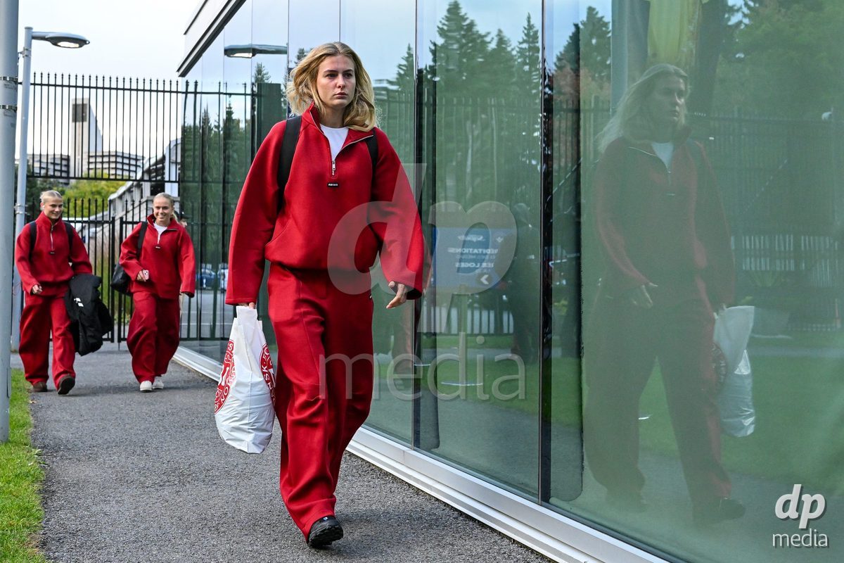 MONTREAL, CANADA - OCTOBER 9: Players of Denmark arrive prior to the International Women's Friendly football match between Canada and Denmark at Stade Saputo on October 9, 2026 in Montreal, Canada.