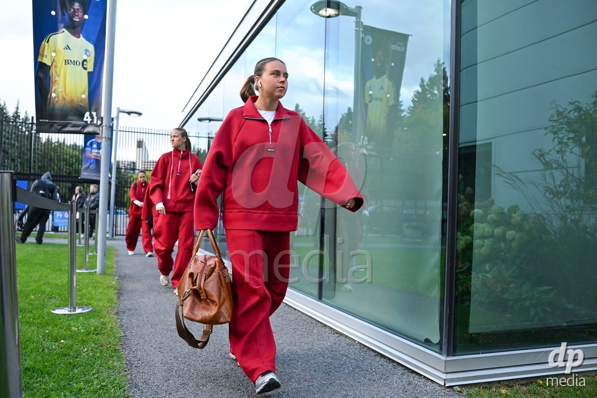 MONTREAL, CANADA - OCTOBER 9: Players of Denmark arrive prior to the International Women's Friendly football match between Canada and Denmark at Stade Saputo on October 9, 2026 in Montreal, Canada.
