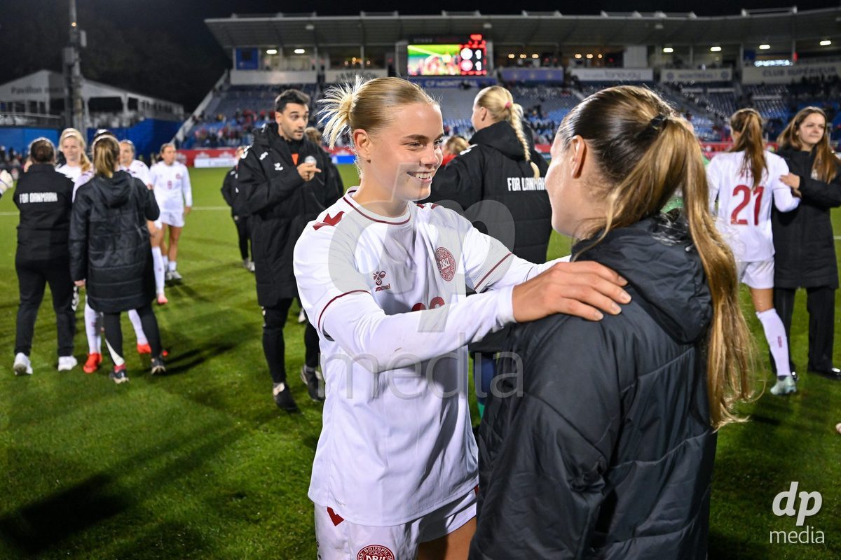 MONTREAL, CANADA - OCTOBER 9: Players of Denmark react after the loss during the International Women's Friendly football match between Canada and Denmark at Stade Saputo on October 9, 2026 in Montreal, Canada.
