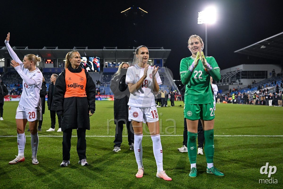 MONTREAL, CANADA - OCTOBER 9: Players of Denmark react after the loss during the International Women's Friendly football match between Canada and Denmark at Stade Saputo on October 9, 2026 in Montreal, Canada.