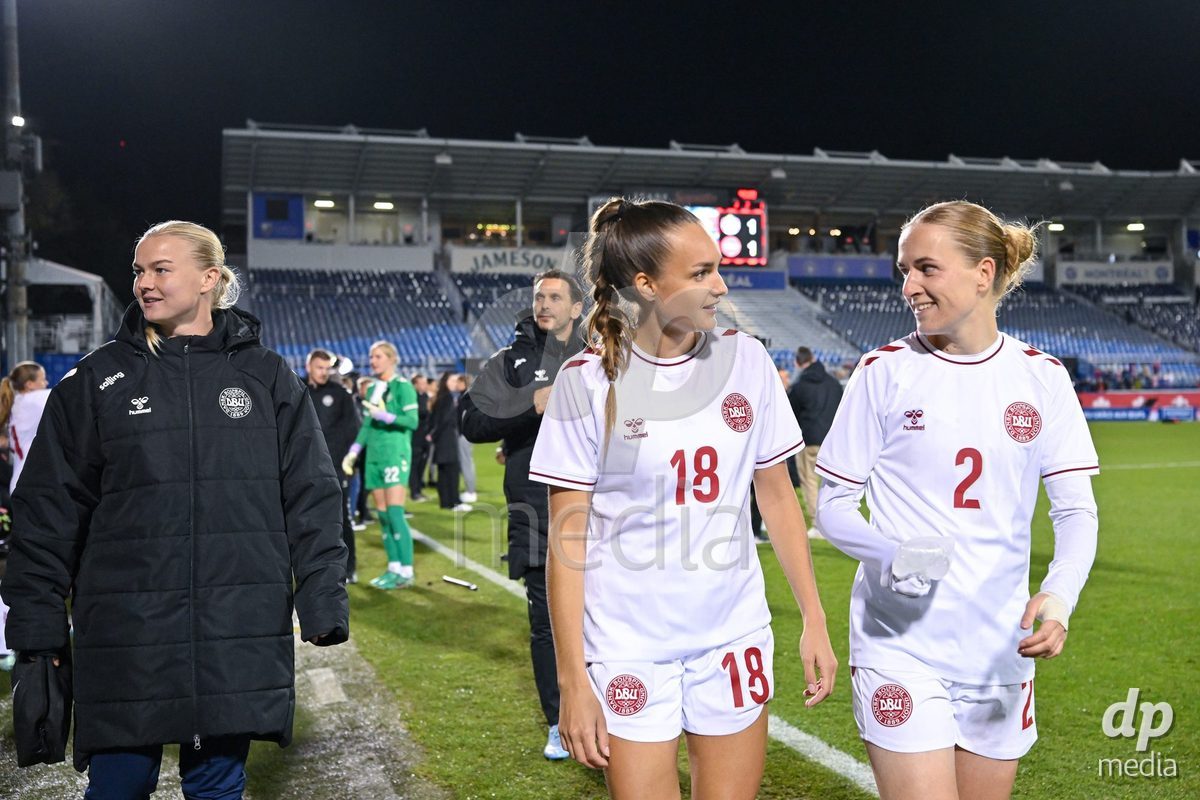 MONTREAL, CANADA - OCTOBER 9: Players of Denmark react after the loss during the International Women's Friendly football match between Canada and Denmark at Stade Saputo on October 9, 2026 in Montreal, Canada.