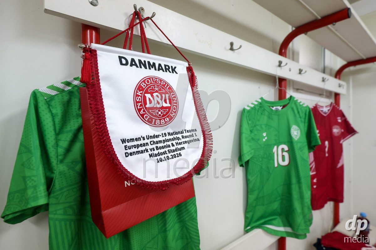 KAKANJ, BOSNIA AND HERZEGOVINA - OCTOBER 10: A general view inside of the Denmark dressing room before the UEFA Womens European Under-19 Qualifier match between Denmark and Bosnia and Herzegovina at Mladost Stadium on October 10, 2026 in Kakanj, Bosnia and Herzegovina. Photo: Armin Durgut/Pixsell/DP Media