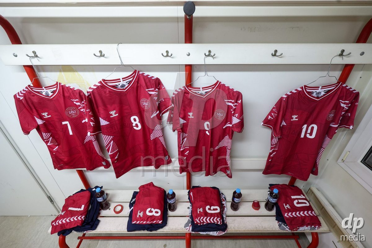 KAKANJ, BOSNIA AND HERZEGOVINA - OCTOBER 10: A general view inside of the Denmark dressing room before the UEFA Womens European Under-19 Qualifier match between Denmark and Bosnia and Herzegovina at Mladost Stadium on October 10, 2026 in Kakanj, Bosnia and Herzegovina. Photo: Armin Durgut/Pixsell/DP Media