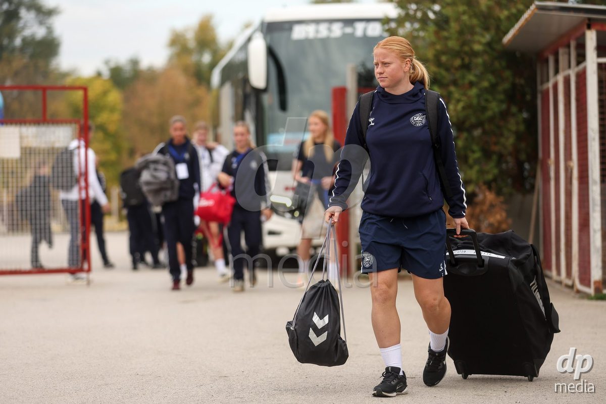 KAKANJ, BOSNIA AND HERZEGOVINA - OCTOBER 10: Alberte Mott of Denmark arrives at stadium before the UEFA Womens European Under-19 Qualifier match between Denmark and Bosnia and Herzegovina at Mladost Stadium on October 10, 2026 in Kakanj, Bosnia and Herzegovina. Photo: Armin Durgut/Pixsell/DP Media