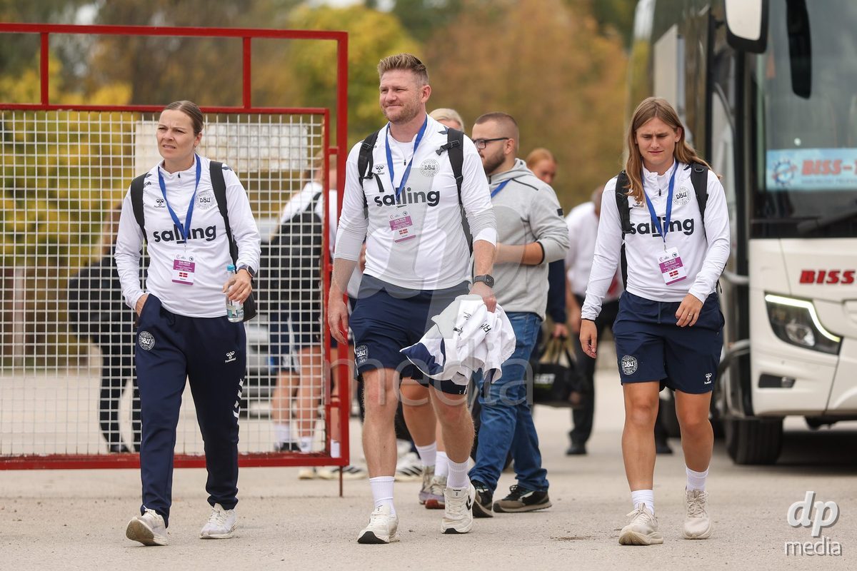 KAKANJ, BOSNIA AND HERZEGOVINA - OCTOBER 10: Kristine Pedersen and Emilie Laerke Henriksen arrives at stadium before the UEFA Womens European Under-19 Qualifier match between Denmark and Bosnia and Herzegovina at Mladost Stadium on October 10, 2026 in Kakanj, Bosnia and Herzegovina. Photo: Armin Durgut/Pixsell/DP Media