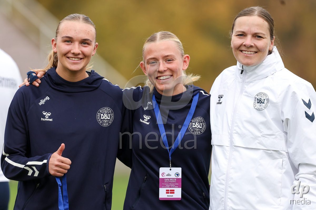 KAKANJ, BOSNIA AND HERZEGOVINA - OCTOBER 10: Nikoline Nielsen of Denmark, Astrid Engsig-Karup of Denmark and Kristine Pedersen pose for a photo before the UEFA Womens European Under-19 Qualifier match between Denmark and Bosnia and Herzegovina at Mladost Stadium on October 10, 2026 in Kakanj, Bosnia and Herzegovina. Photo: Armin Durgut/Pixsell/DP Media