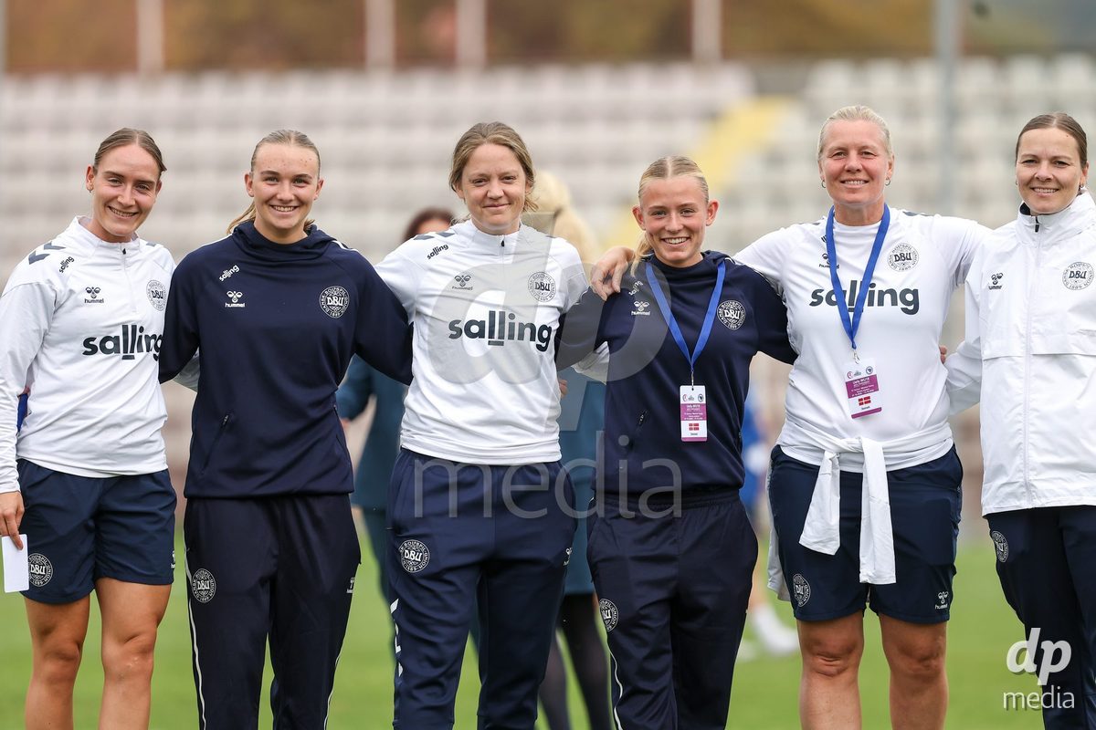 KAKANJ, BOSNIA AND HERZEGOVINA - OCTOBER 10: Nikoline Nielsen of Denmark, Astrid Engsig-Karup of Denmark and Kristine Pedersen pose for a photo before the UEFA Womens European Under-19 Qualifier match between Denmark and Bosnia and Herzegovina at Mladost Stadium on October 10, 2026 in Kakanj, Bosnia and Herzegovina. Photo: Armin Durgut/Pixsell/DP Media