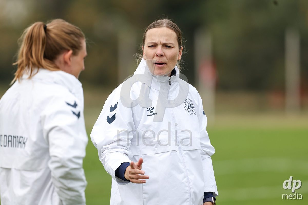 KAKANJ, BOSNIA AND HERZEGOVINA - OCTOBER 10: Head Coach of Denmark Kristine Pedersen before the UEFA Womens European Under-19 Qualifier match between Denmark and Bosnia and Herzegovina at Mladost Stadium on October 10, 2026 in Kakanj, Bosnia and Herzegovina. Photo: Armin Durgut/Pixsell/DP Media