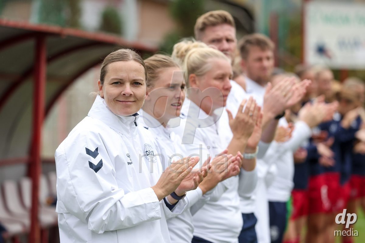 KAKANJ, BOSNIA AND HERZEGOVINA - OCTOBER 10: Head Coach of Denmark Kristine Pedersen during the UEFA Womens European Under-19 Qualifier match between Denmark and Bosnia and Herzegovina at Mladost Stadium on October 10, 2026 in Kakanj, Bosnia and Herzegovina. Photo: Armin Durgut/Pixsell/DP Media