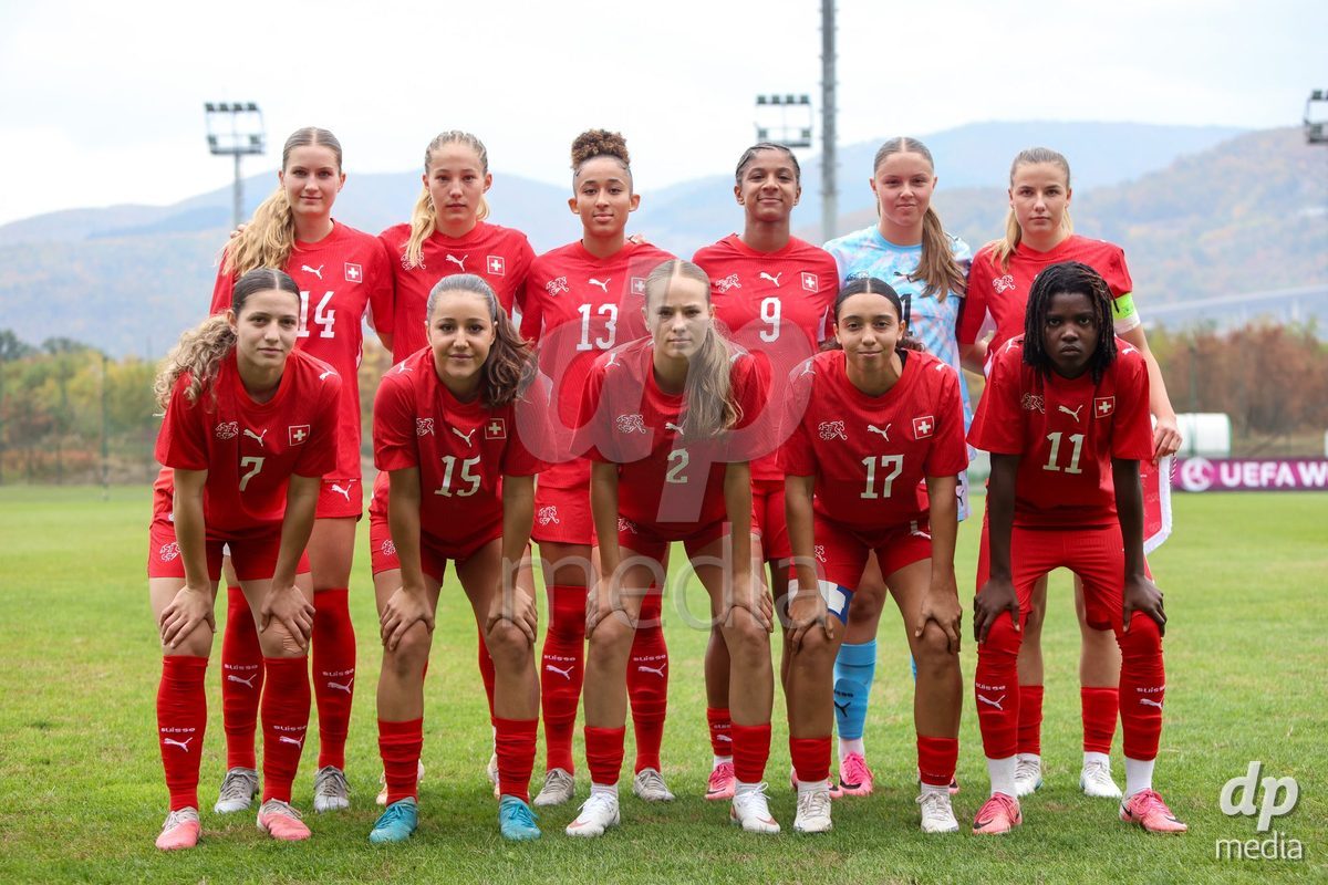 ZENICA, BOSNIA AND HERZEGOVINA - OCTOBER 10: Players of Switzerland pose for a team photo during the UEFA Womens European Under-19 Qualifier match between Switzerland and England at FF BH Football Training Centre on October 10, 2026 in Zenica, Bosnia and Herzegovina. Photo: Denis Kapetanovic/Pixsell/DP Media