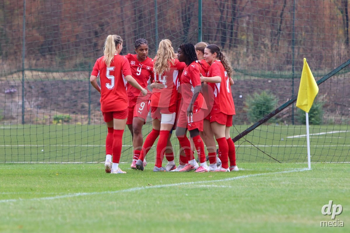 ZENICA, BOSNIA AND HERZEGOVINA - OCTOBER 10: Players of Switzerland celebrate after Jasmin Bornemann scores a goal for 1:0 during the UEFA Womens European Under-19 Qualifier match between Switzerland and England at FF BH Football Training Centre on October 10, 2026 in Zenica, Bosnia and Herzegovina. Photo: Denis Kapetanovic/Pixsell/DP Media