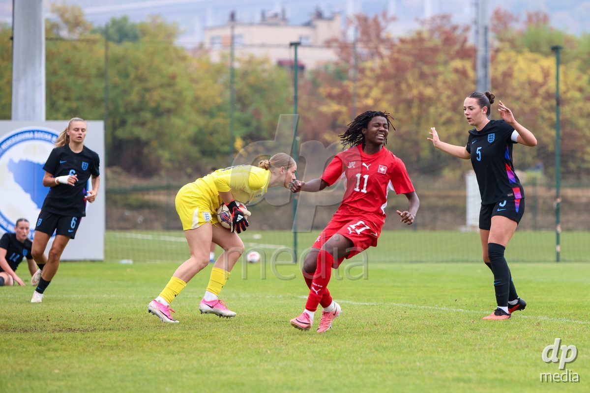 ZENICA, BOSNIA AND HERZEGOVINA - OCTOBER 10: Evie Mitchell of England, Garance Nein of Switzerland and Niamh Peacock of England during the UEFA Womens European Under-19 Qualifier match between Switzerland and England at FF BH Football Training Centre on October 10, 2026 in Zenica, Bosnia and Herzegovina. Photo: Denis Kapetanovic/Pixsell/DP Media