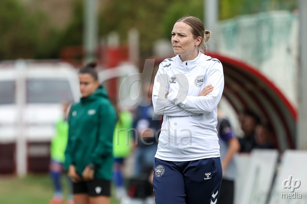 KAKANJ, BOSNIA AND HERZEGOVINA - OCTOBER 10: Head Coach of DenmarkKristine Pedersen during the UEFA Womens European Under-19 Qualifier match between Denmark and Bosnia and Herzegovina at Mladost Stadium on October 10, 2026 in Kakanj, Bosnia and Herzegovina. Photo: Armin Durgut/Pixsell/DP Media