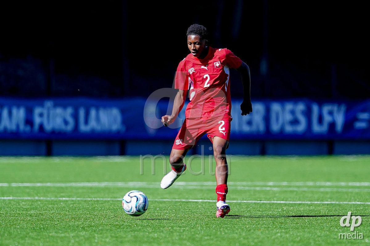SCHAAN, LIECHTENSTEIN - OCTOBER 12: Darren Okoh of Switzerland controls the ball during the UEFA European Under-17 Qualifier match between Israel and Switzerland at LFV Campus Rheinwiese on October 12, 2026 in Schaan, Liechtenstein.