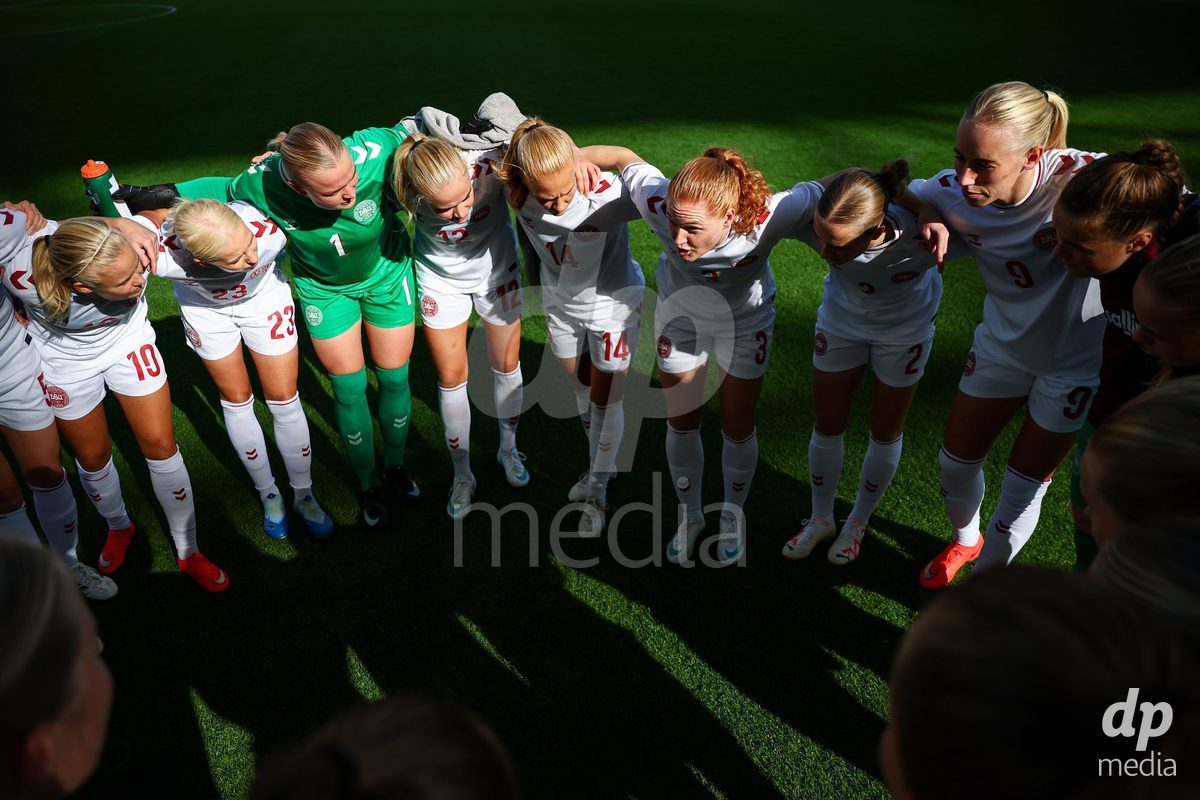 TORONTO, CANADA - OCTOBER 12: Players of Denmark in a teamhuddle prior to the International Friendly match between Canada and Denmark at BMO Field on October 12, 2026 in Toronto, Canada.