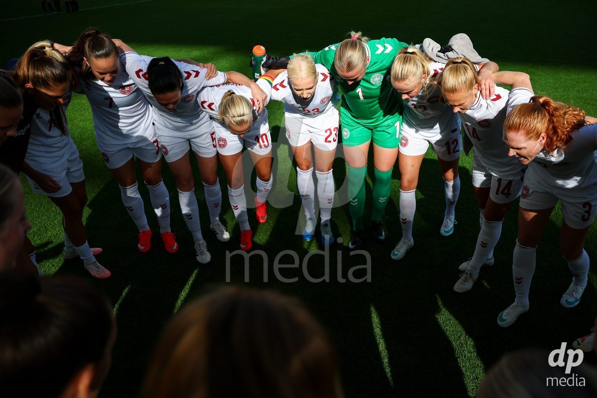 TORONTO, CANADA - OCTOBER 12: Players of Denmark in a teamhuddle prior to the International Friendly match between Canada and Denmark at BMO Field on October 12, 2026 in Toronto, Canada.