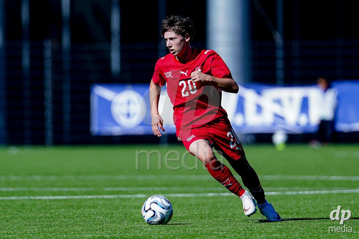 SCHAAN, LIECHTENSTEIN - OCTOBER 12: Loan Thommen of Switzerland controls the ball during the UEFA European Under-17 Qualifier match between Israel and Switzerland at LFV Campus Rheinwiese on October 12, 2026 in Schaan, Liechtenstein.